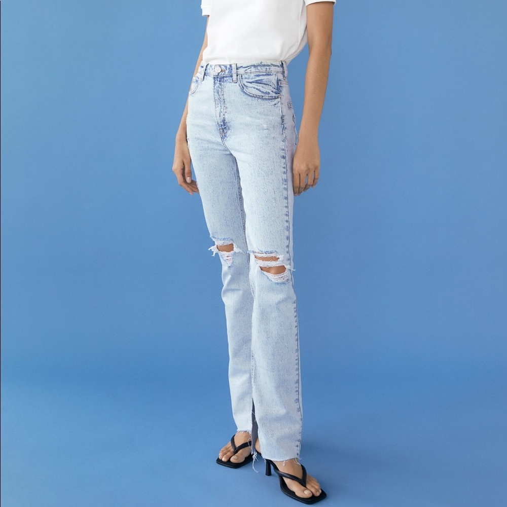 Zara Z1975 Slim Flared Ripped Jeans - Faded Blue I Size 6